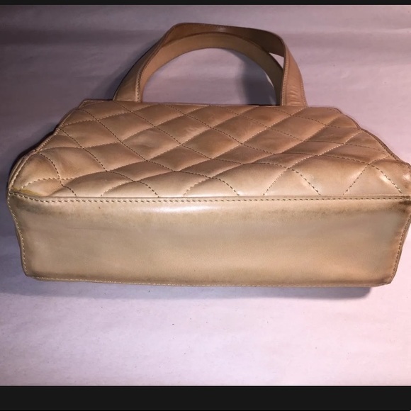 authentic CHANEL vintage Zip Top 3 Section SATCHEL - Picture 9 of 13